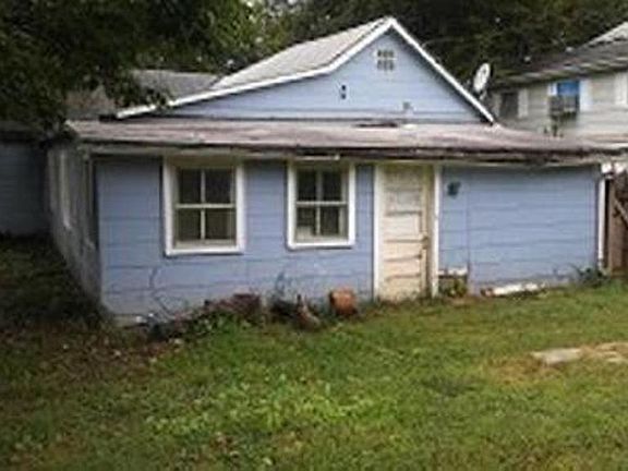 3rd image of 1217 Newman St