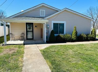 703 S Walnut St, Gerald, MO 63037