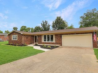 4411 W Larch Pl, Newburgh, IN 47630