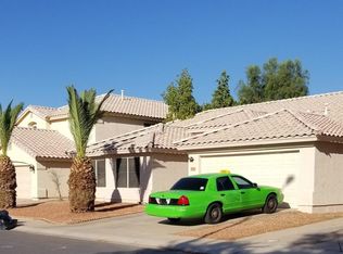 923 N Sicily Dr, Chandler, AZ 85226