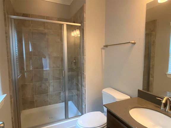 4th image of 3002 Soutine St
