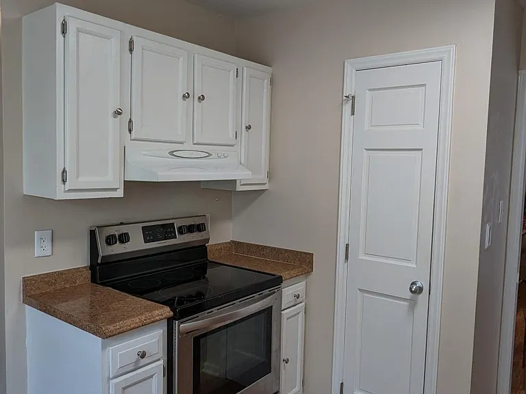 6616 English Ivy Ln — Photo 8