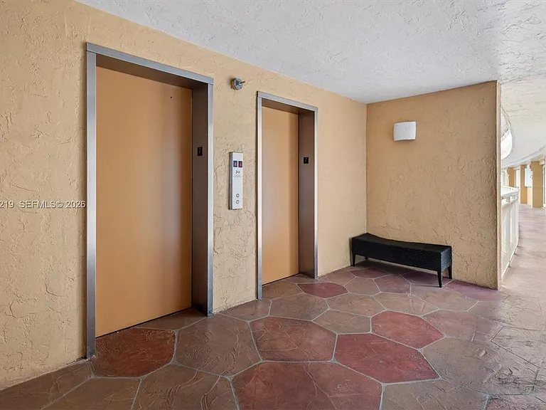 328 N Ocean Blvd #707 — Photo 45