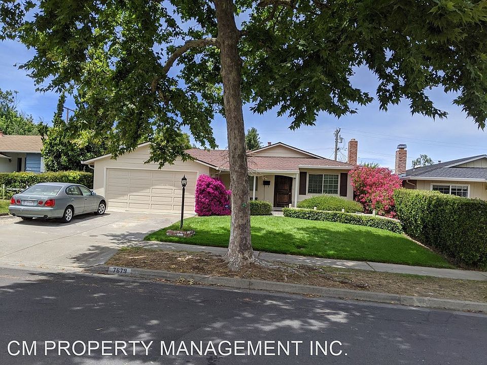 1st image of 7679 Squirewood Way
