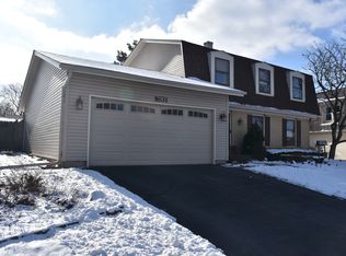 1631 Dakota Dr, Elk Grove Village, IL 60007