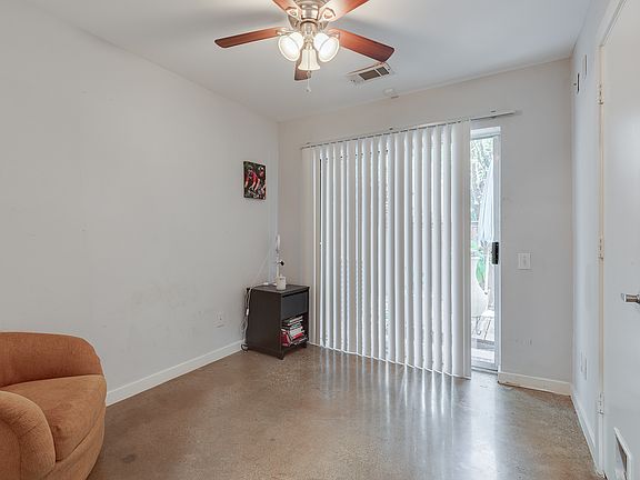 3rd image of 2710 Shelby Ave #0