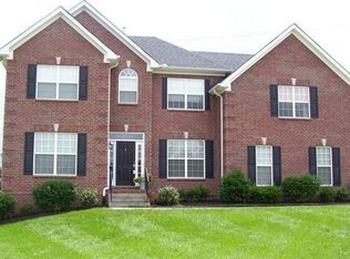 109 Kensington Ct, Hendersonville, TN 37075