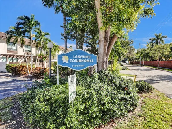 2723 NE 164th St #77, North Miami Beach, FL 33160
