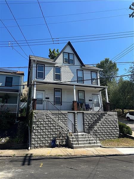 1st image of 457 Natchez St