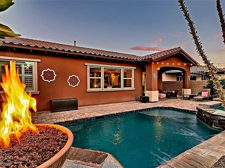 775 Porto Mio Way — Photo 32