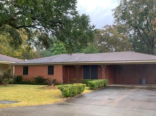 112 Radcliffe Dr, Lafayette, LA 70501