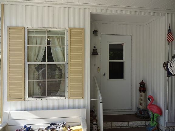 5th image of 3150 NE 36th Ave Lot 499