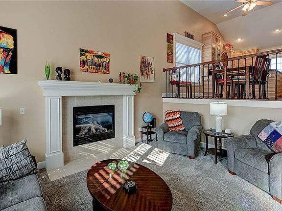 4th image of 2611 S 25th St