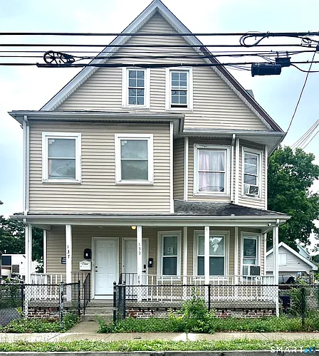 137 Hollister Ave Photo 1