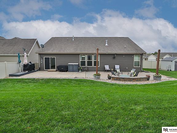 5th image of 17116 Joanne Dr