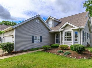 420 Derby Run UNIT 13-36, Wickliffe, OH 44092