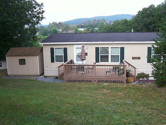 Deck,shed from the East