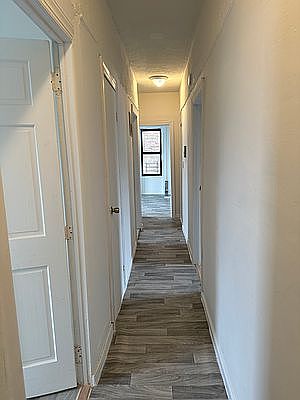 4th image of 220 E 23rd St APT 2L