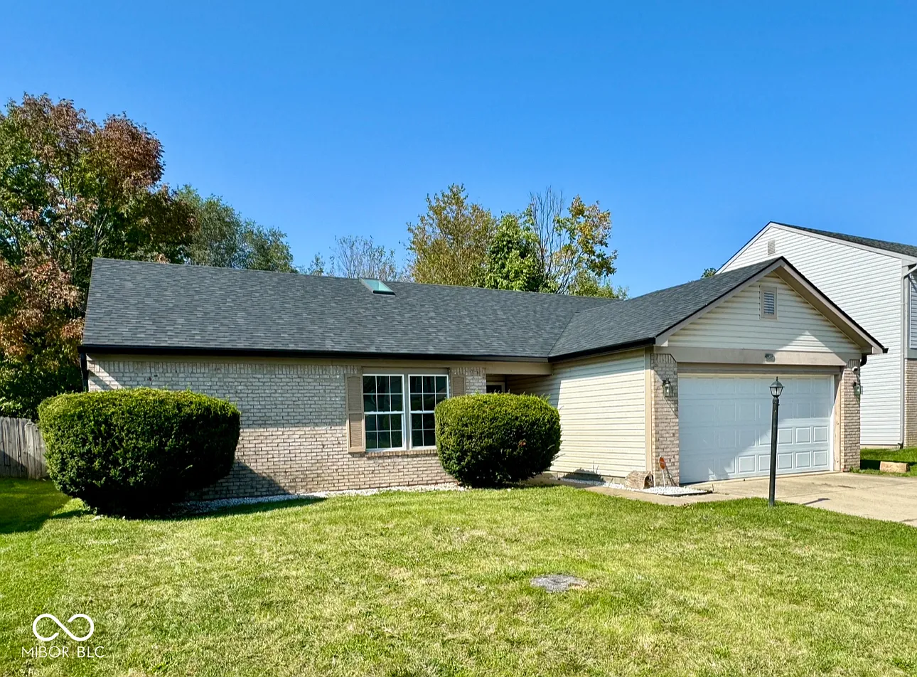 6646 Sparrowood Dr photo 1