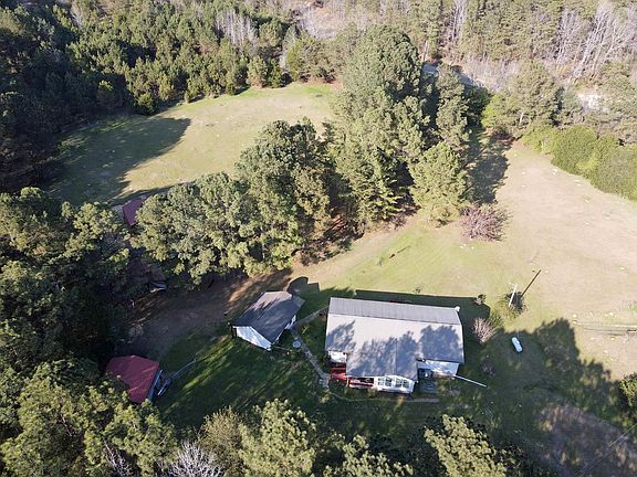 5th image of 1901 County Road 83