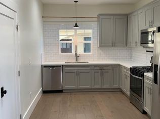 1736 Clinton St, Los Angeles, CA 90026