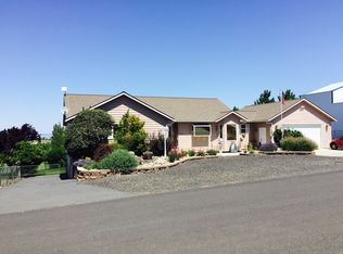 7054 SE Bellevue St, Othello, WA 99344