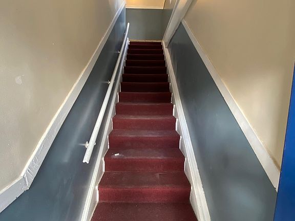 3rd image of 3342 N Claremont Ave APT 2F
