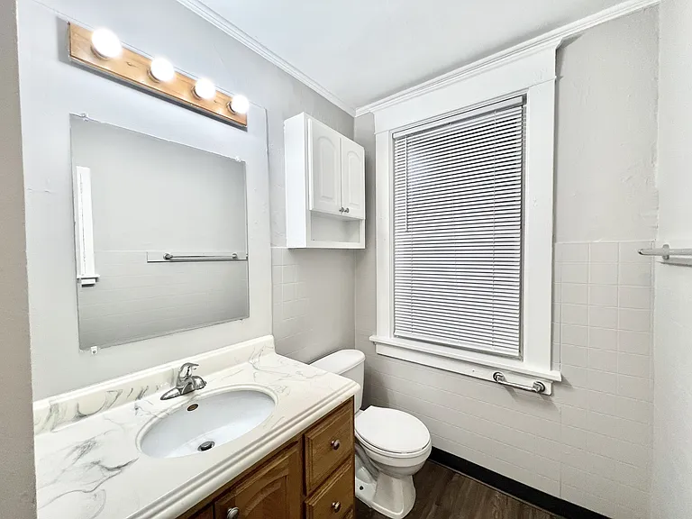 509 E Milwaukee St #3 — Photo 4