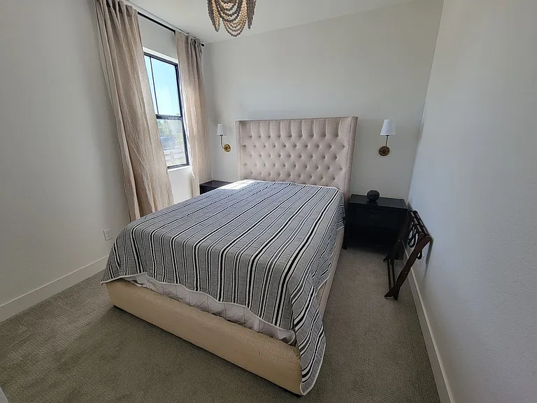 58 Marlowe Dr — Photo 33