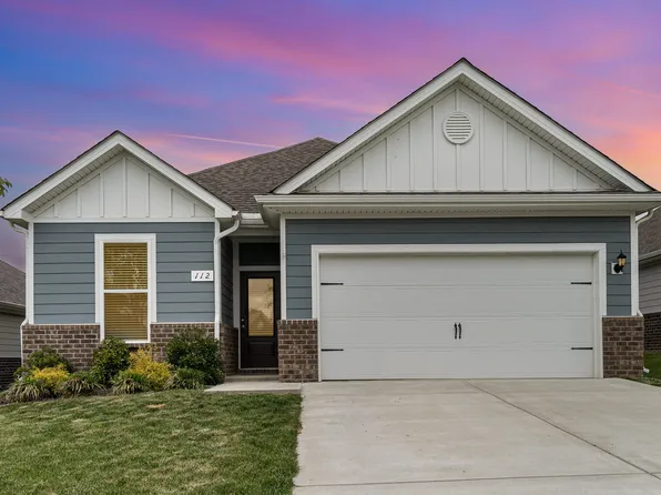 112 Harvest Cir, Dickson, TN 37055