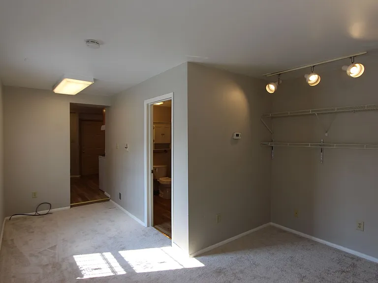 2308-2310 E Carson St — Photo 6