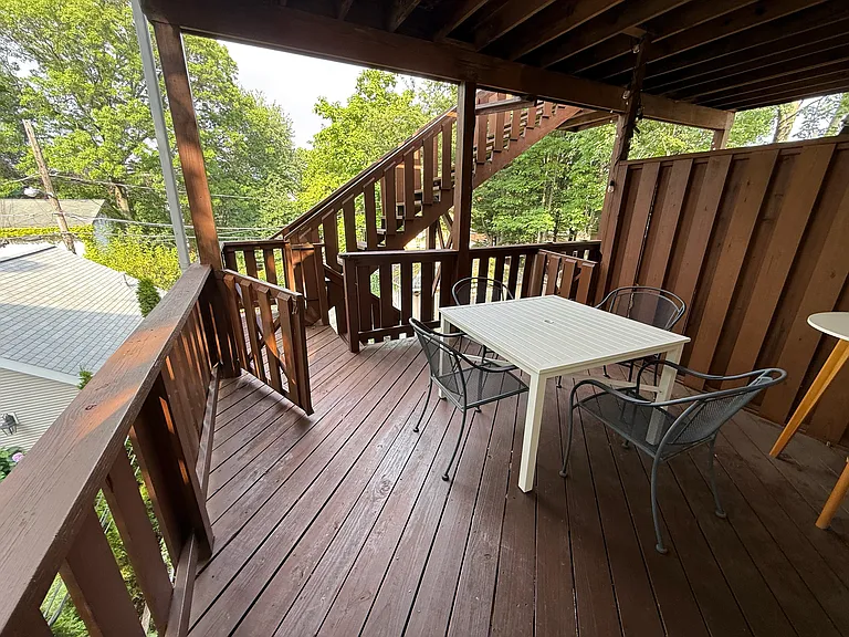 715 Ivy St #4 — Photo 7