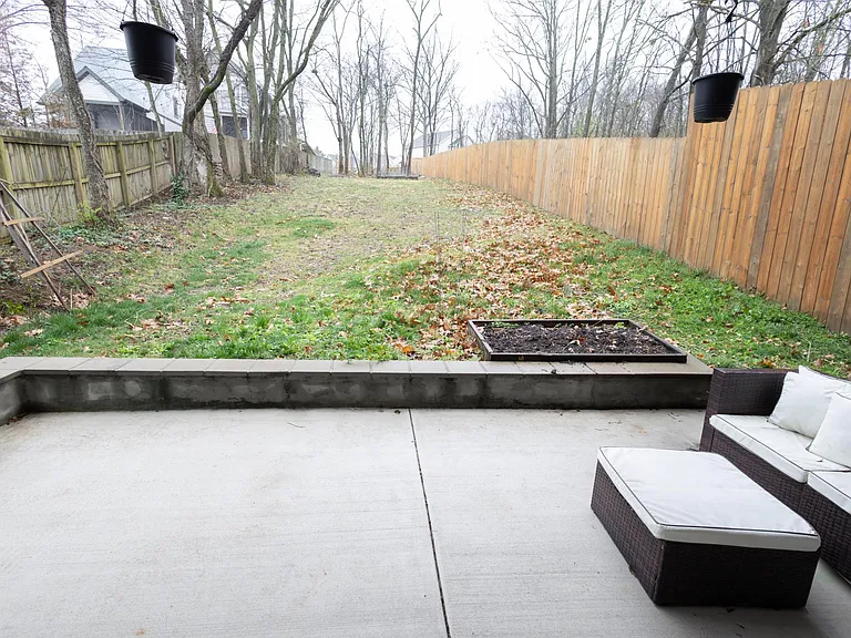 5821 Maxon Ave — Photo 45