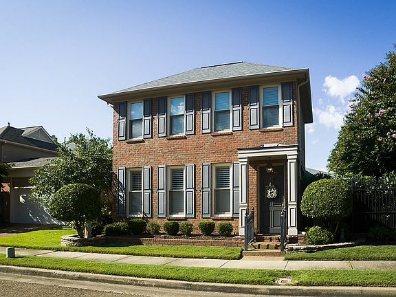 3rd image of 1792 Yancey Cir S