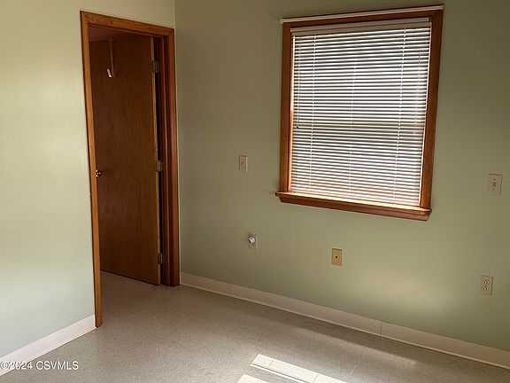 3rd image of 306 S State St #1