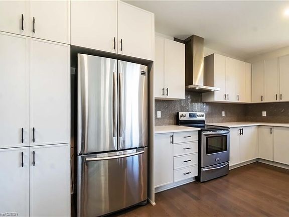 4th image of 805 Gamble Dr