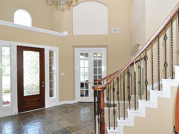 3rd image of 1918 Mountain Aspen Ln