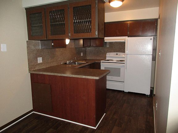 2nd image of 23660 Denton St APT 85
