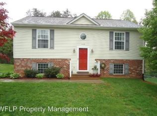 105 Nester Ln, Lynchburg, VA 24501