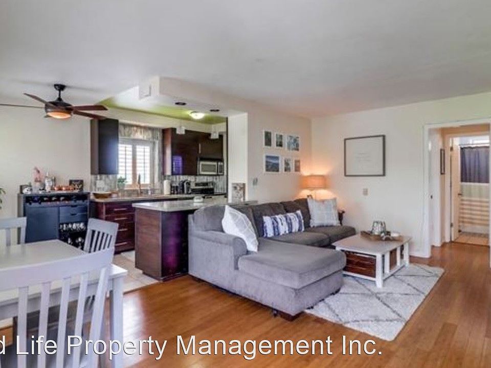 1st image of 3970 Ingraham St Unit 10