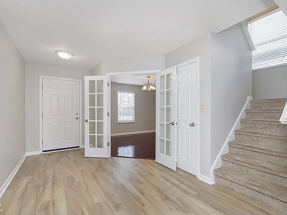 4th image of 5134 Greenside Dr