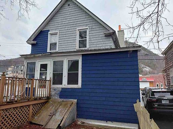 2nd image of 804 3rd Ave