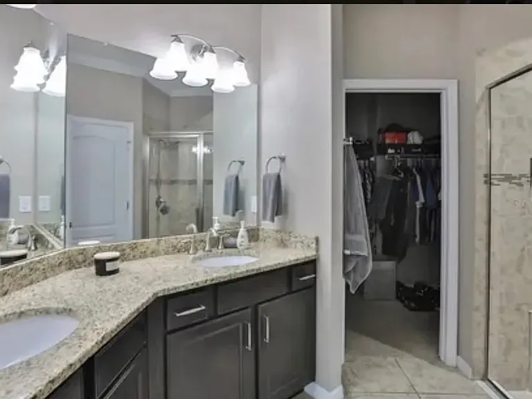 10452 Whittington Ct — Photo 17
