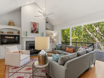 284 Woodcock Ct, Johns Island, SC 29455