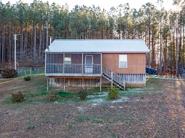 862 Stewart Rd, Graysville, TN 37338