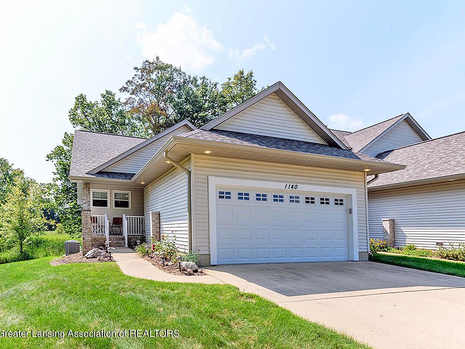 1st image of 1140 W Maide Marians Ct