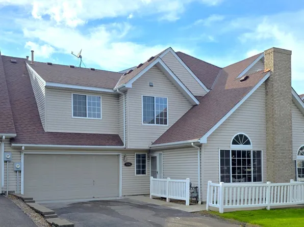 7256 Brittany Ln #34, Inver Grove Heights, MN 55076