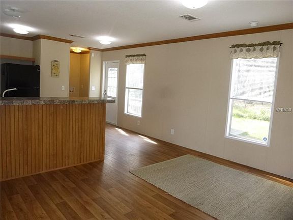 4th image of 1421 Eva Ave