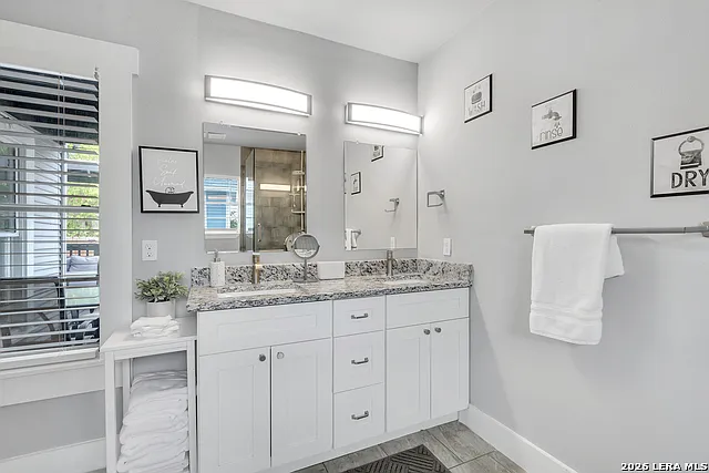704 Cuney Way — Photo 6