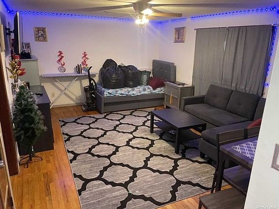 2nd image of 195 Hunnewell Ave